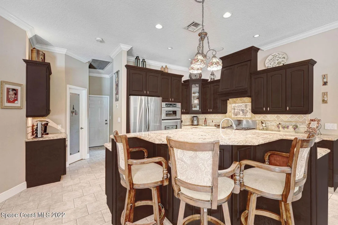 Photo of 1170 Adamson Road