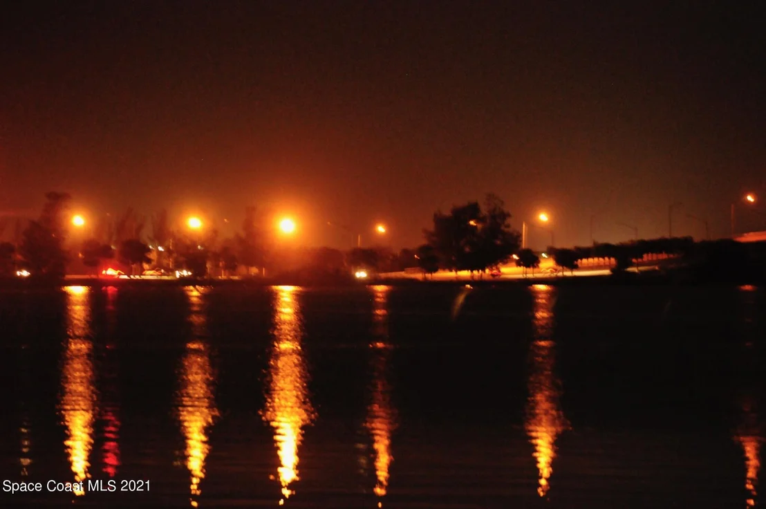 Photo of 600 N Riverside Drive