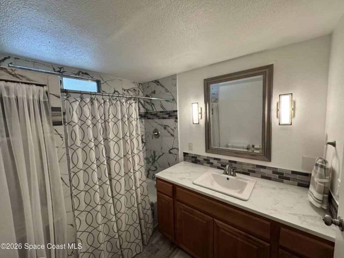 Photo of 805 Wren Circle