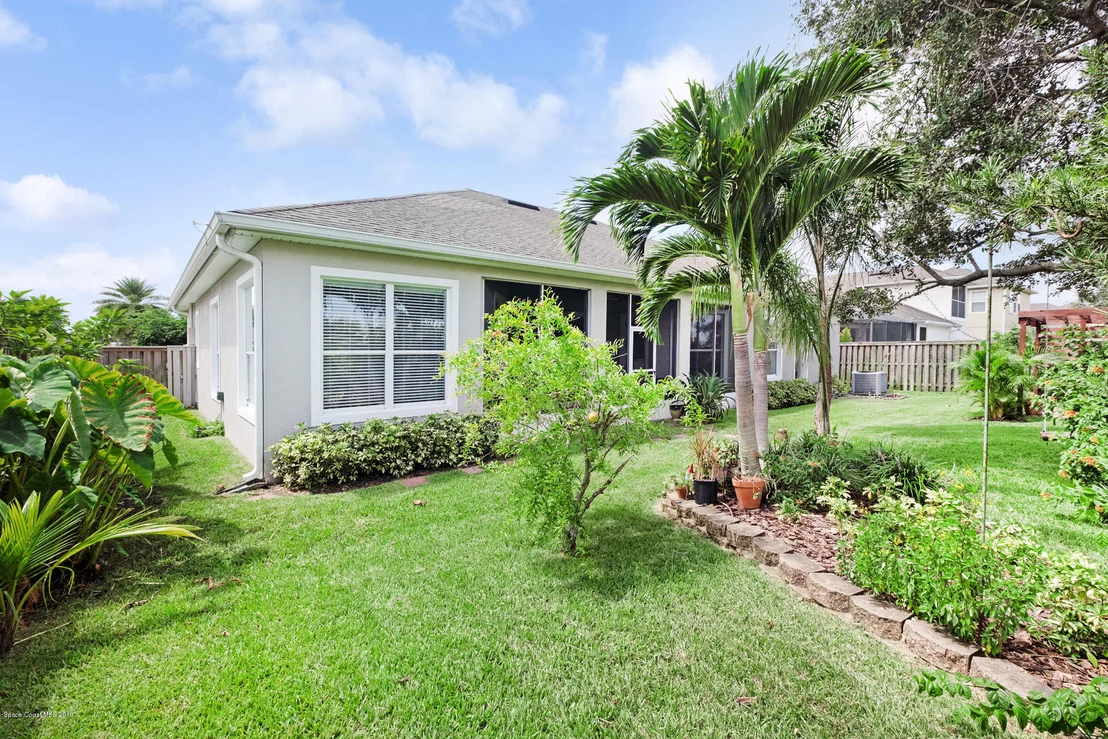 Photo of 5820 Rusack Drive