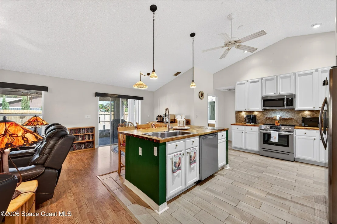 Photo of 830 Saint Michel Drive