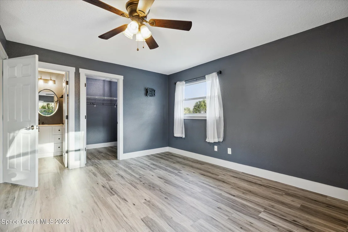 Photo of 10 Spring Way