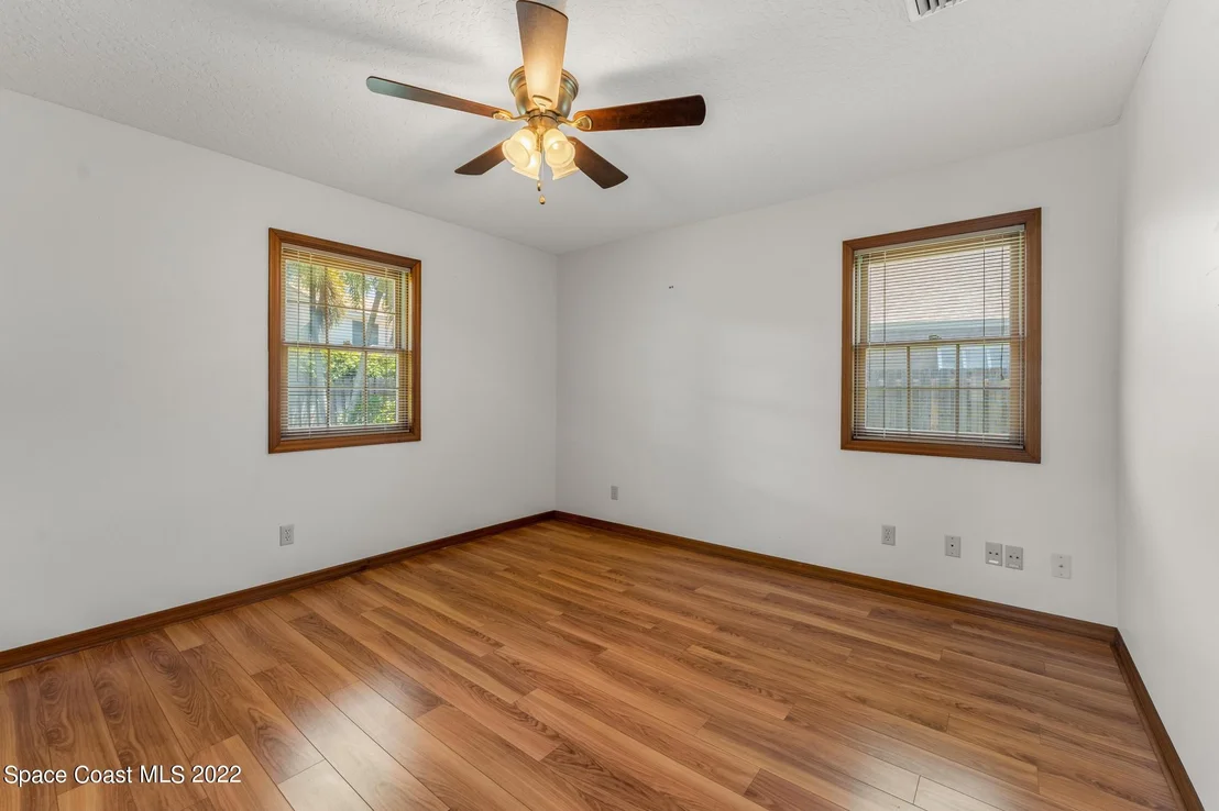 Photo of 588 Peregrine Drive