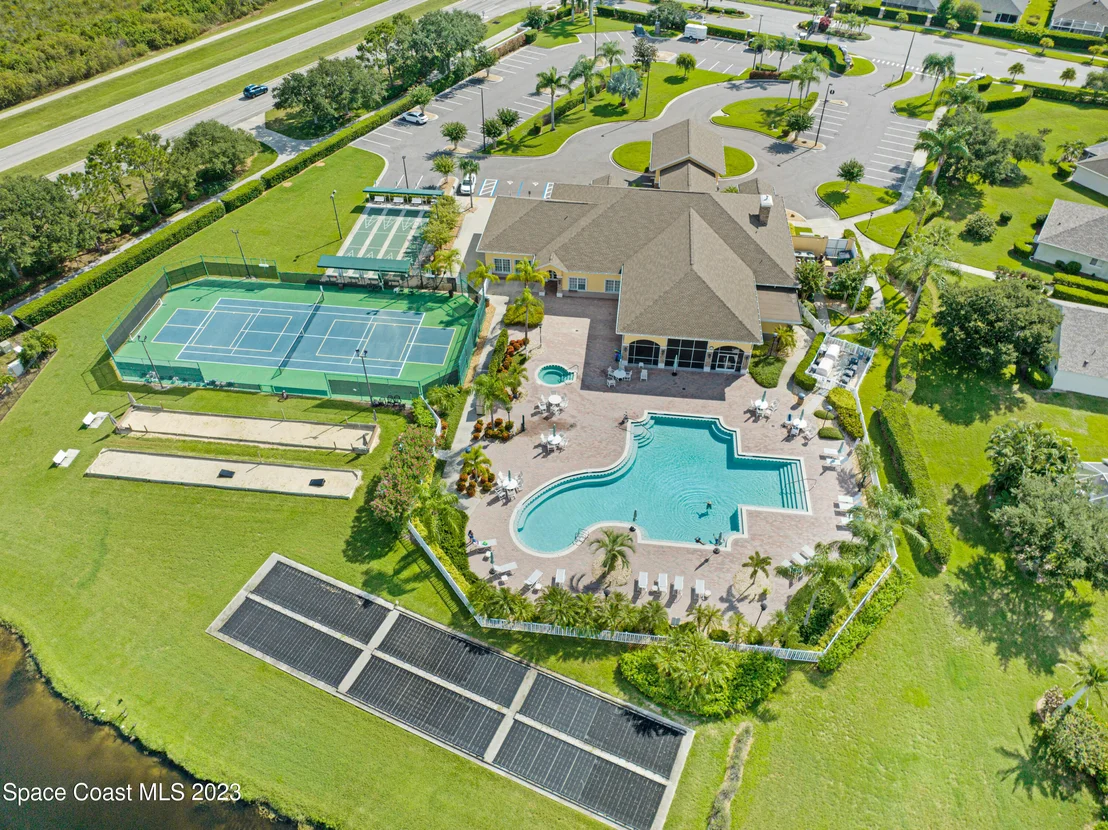 Photo of 1592 Keys Gate Drive