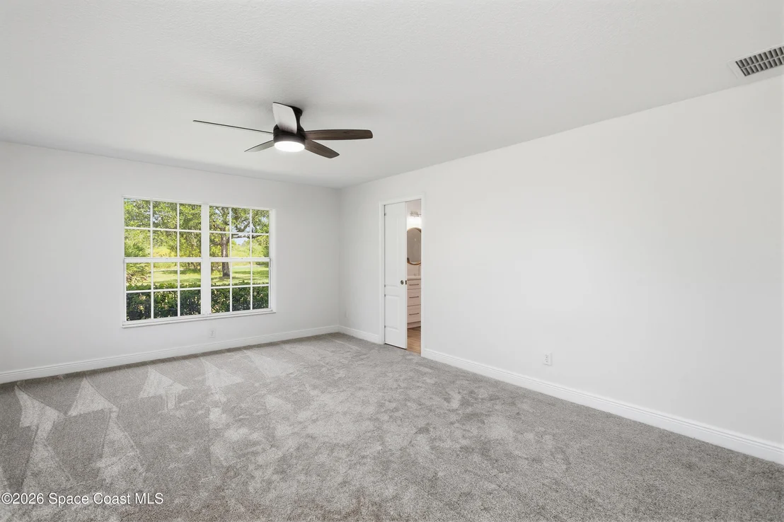 Photo of 2160 Windbrook Drive SE