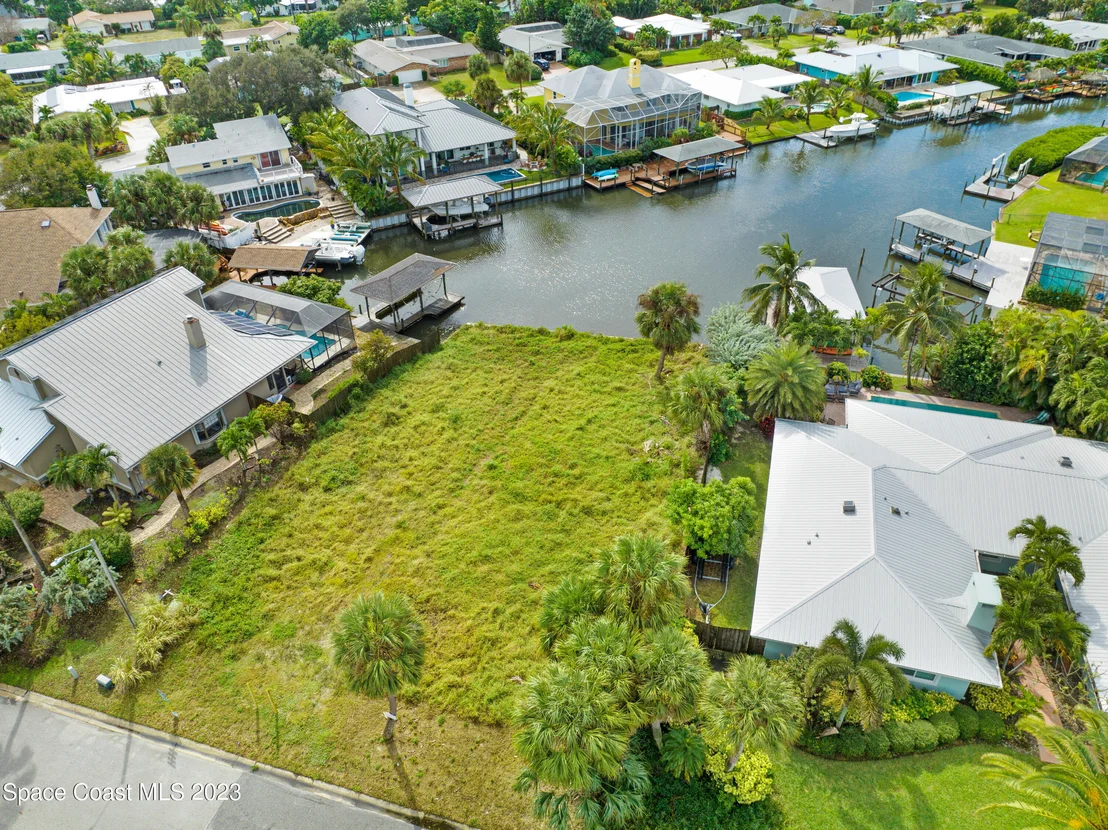 Photo of 394 River View Lane