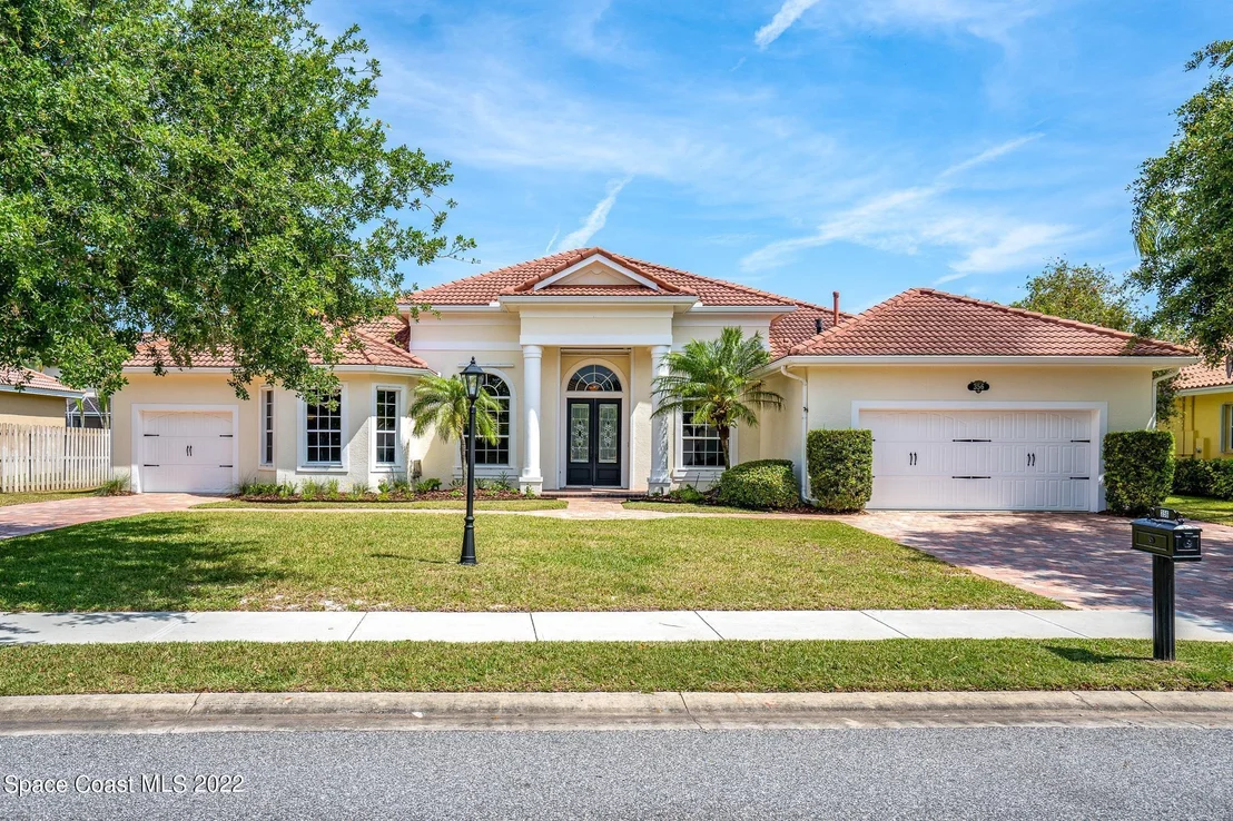 Photo of 356 Southampton Drive