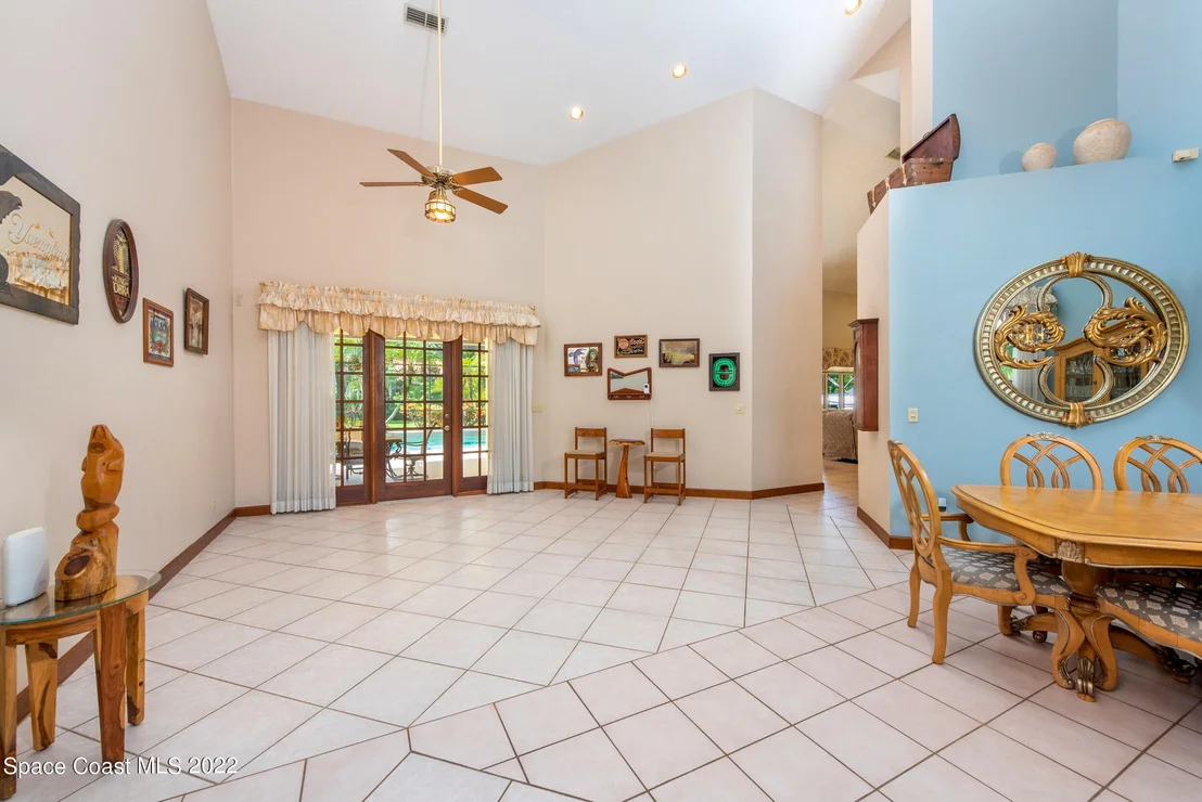 Photo of 125 Utopia Circle