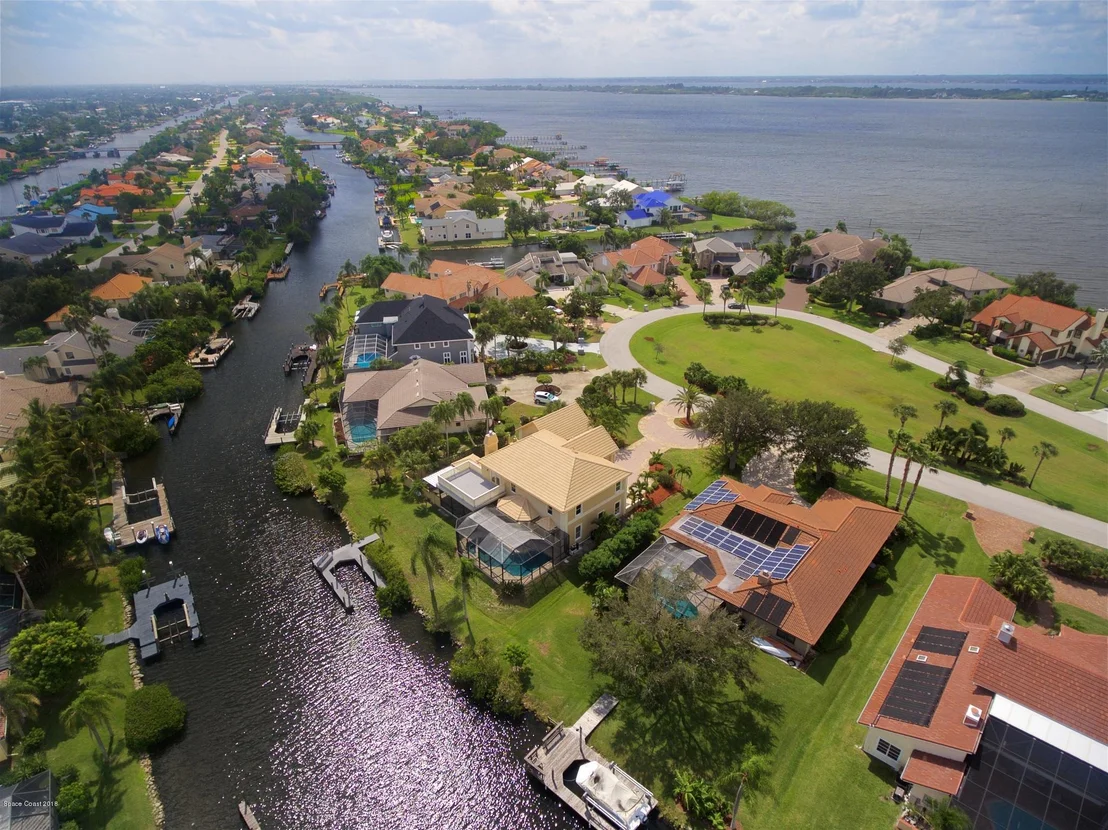 Photo of 545 Lanternback Island Drive