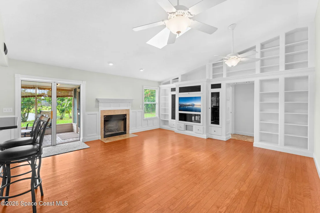 Photo of 2628 Senator Way