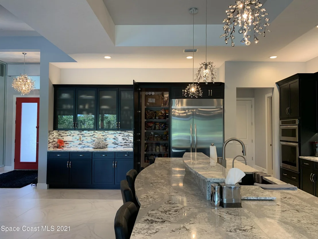 Photo of 2420 Pimlico Lane