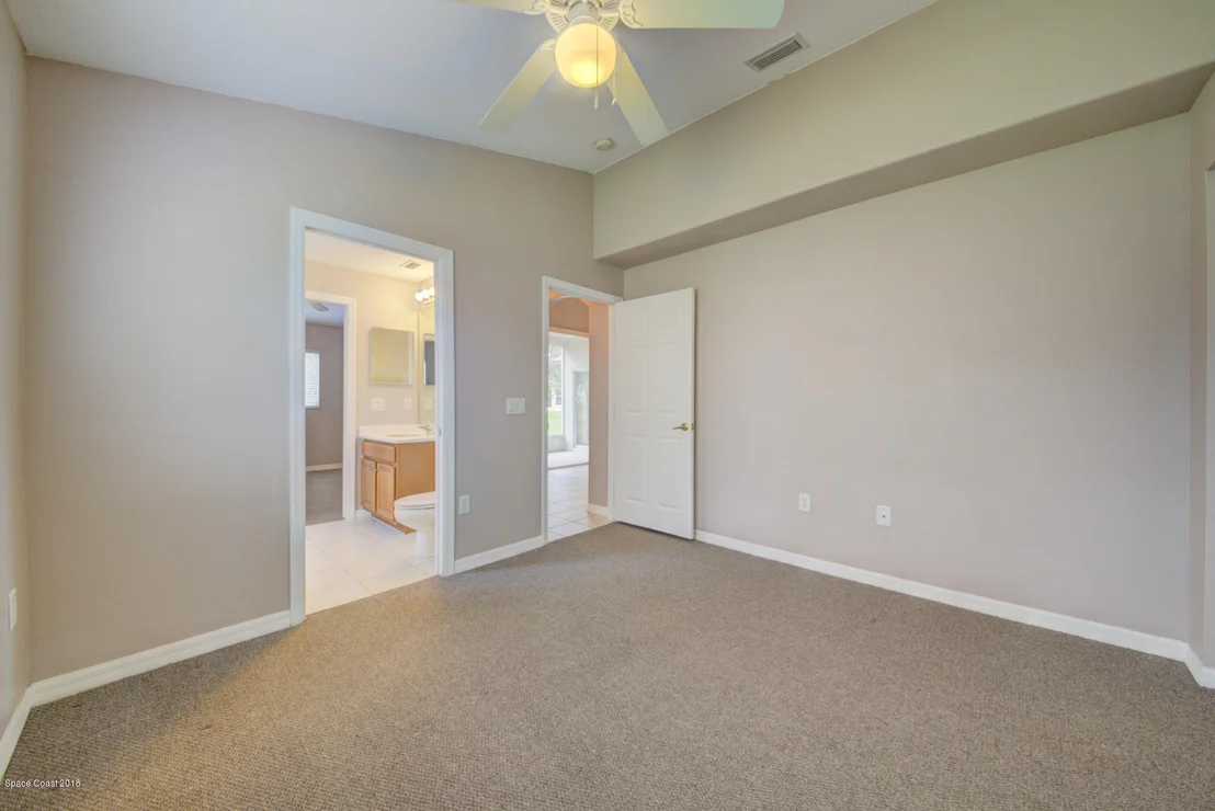 Photo of 903 Rosalind Place
