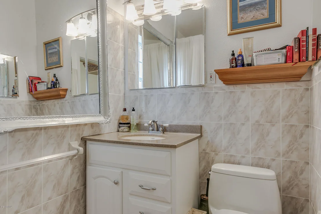 Photo of 2334 Saint Andrews Circle
