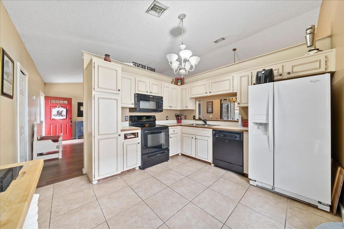 Photo of 1584 Dandelion Drive
