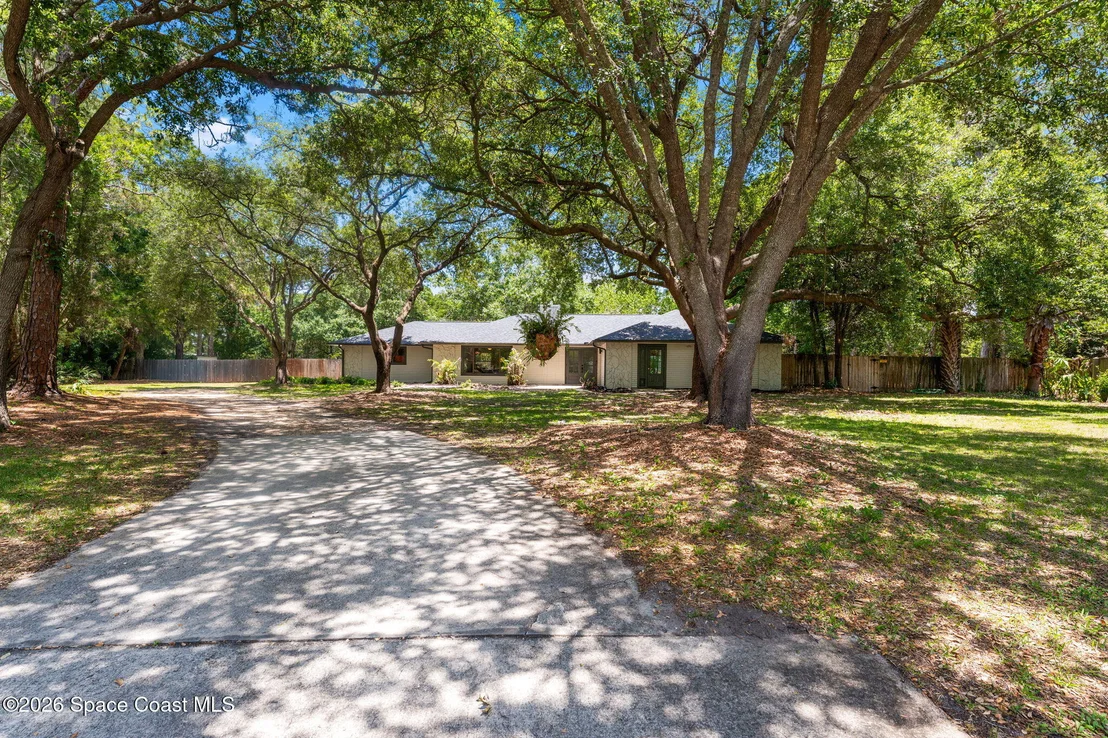 Photo of 1980 Juniper Circle