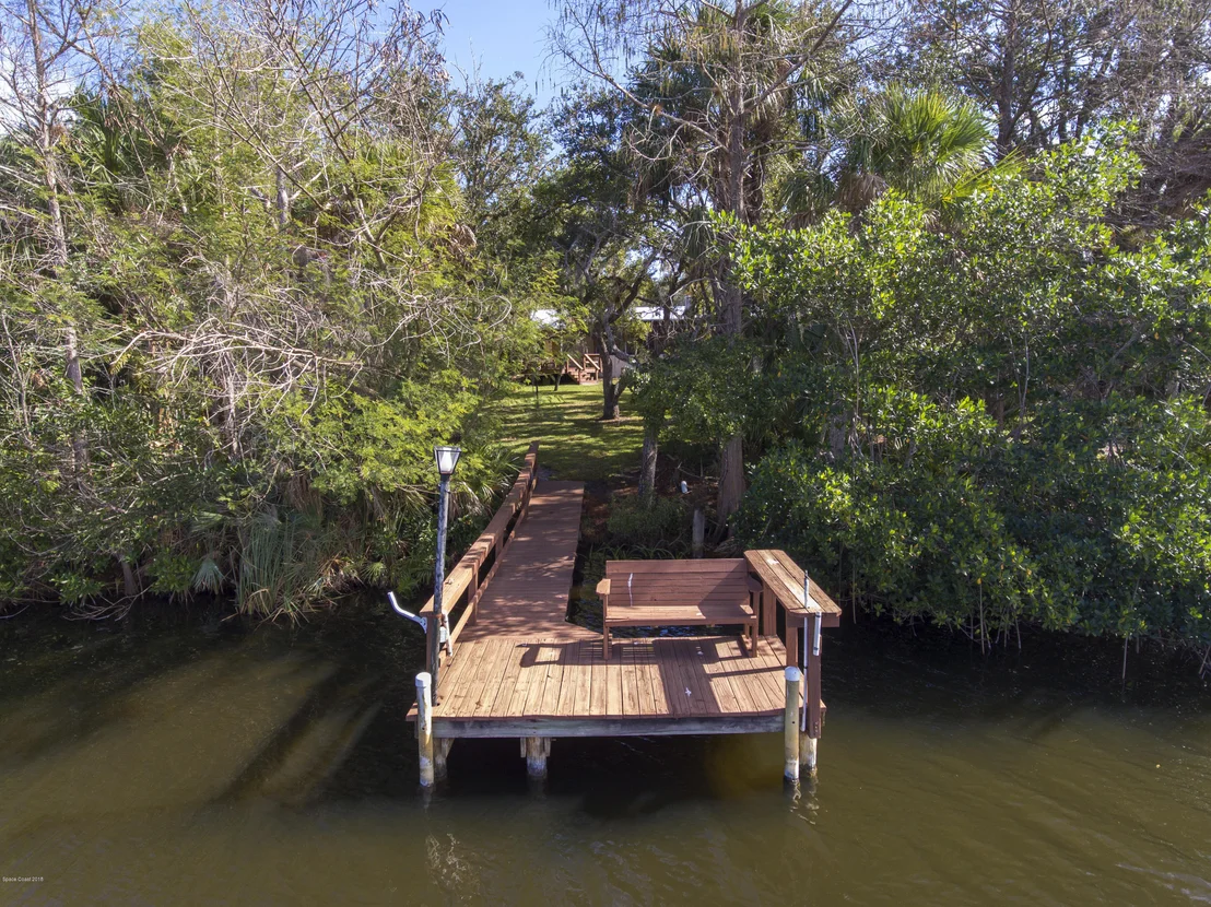 Photo of 11625 Roseland Road