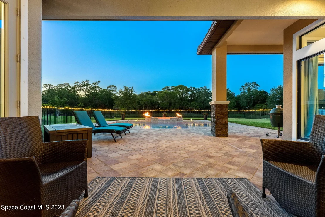Photo of 814 Lorenza Place