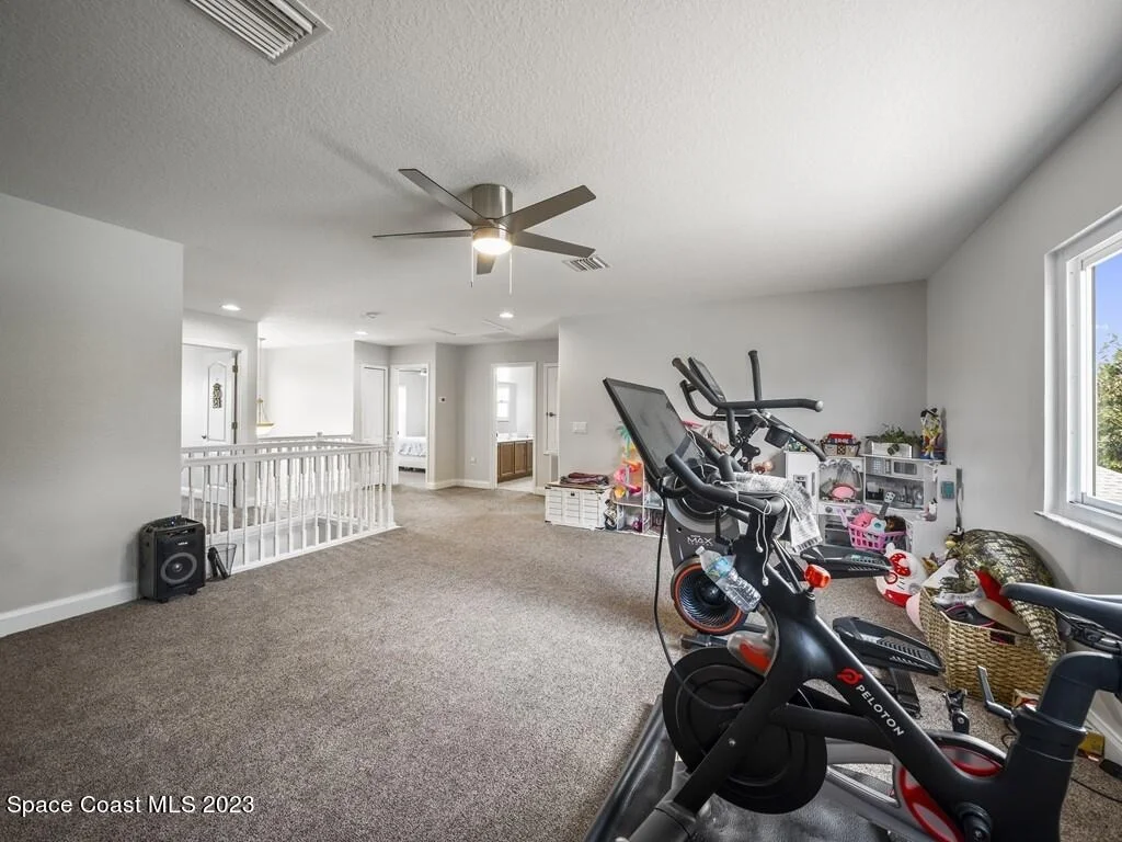Photo of 3233 Hawthorne Avenue
