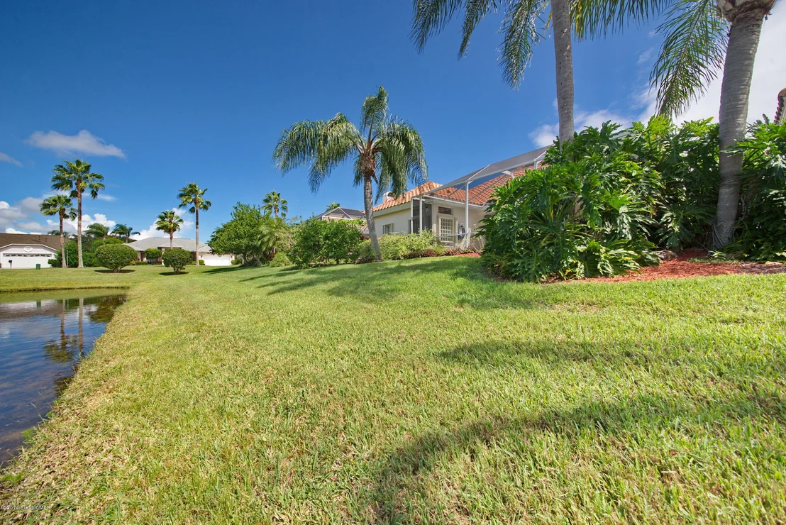 Photo of 489 Carmel Drive