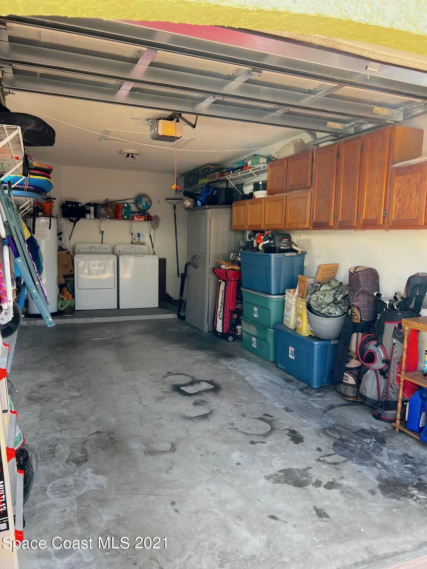 Photo of 1067 Goldenrod Circle NE