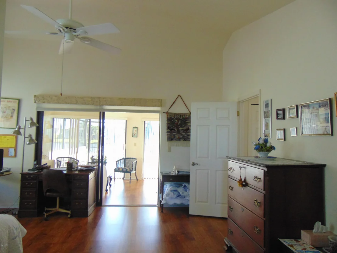Photo of 1633 Independence Avenue