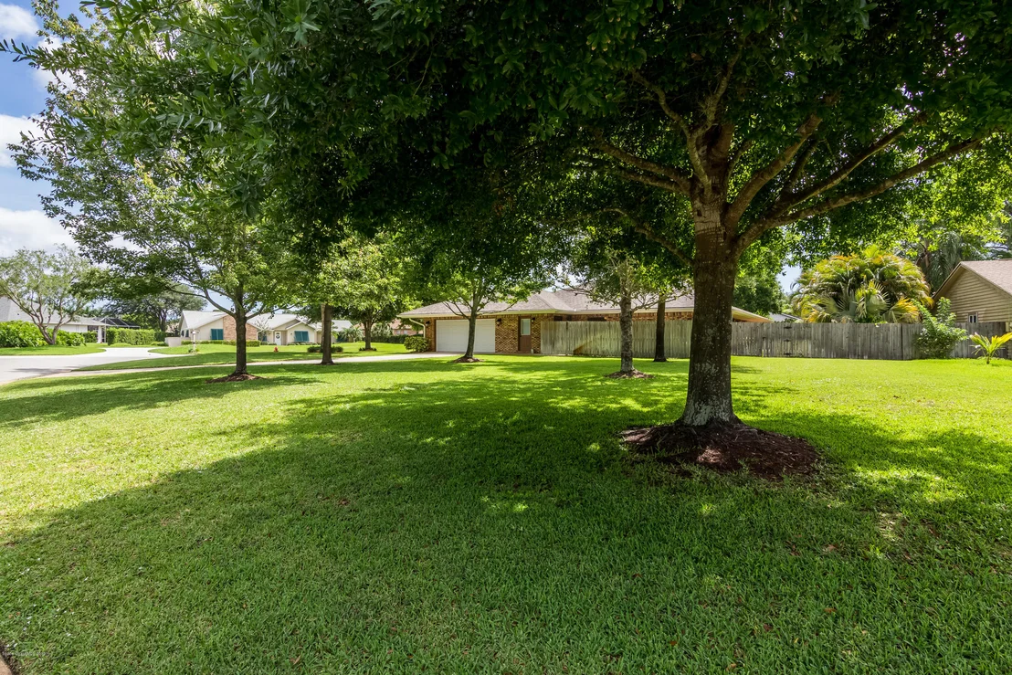 Photo of 7974 Timberlake Drive