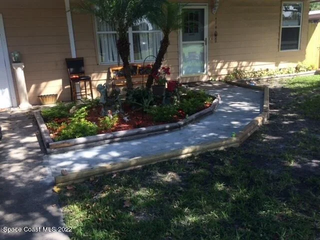 Photo of 1049 Genevieve Avenue