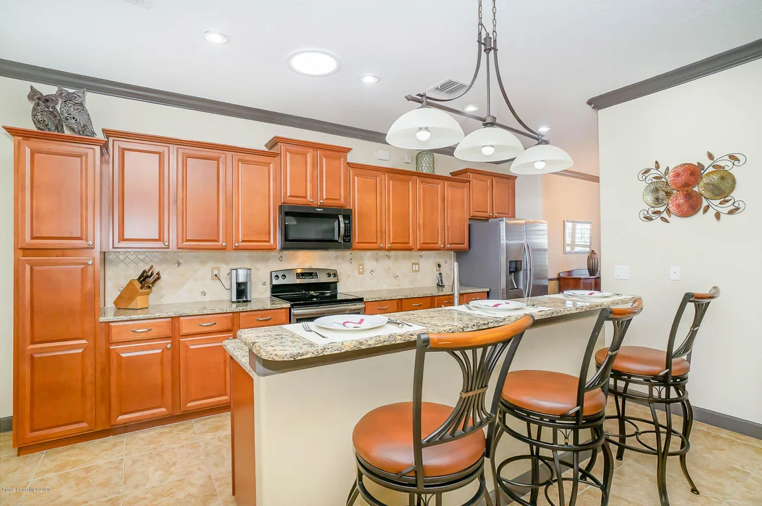Photo of 3325 Sansome Circle