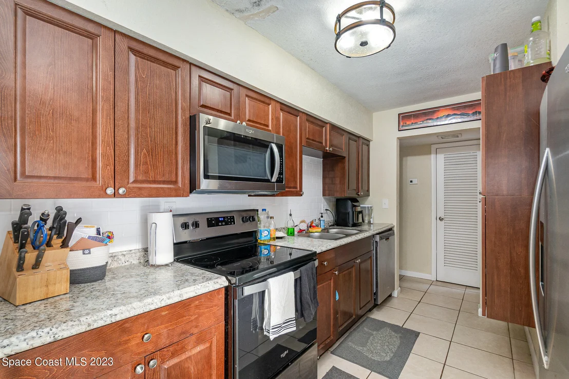 Photo of 826 Wisteria Drive