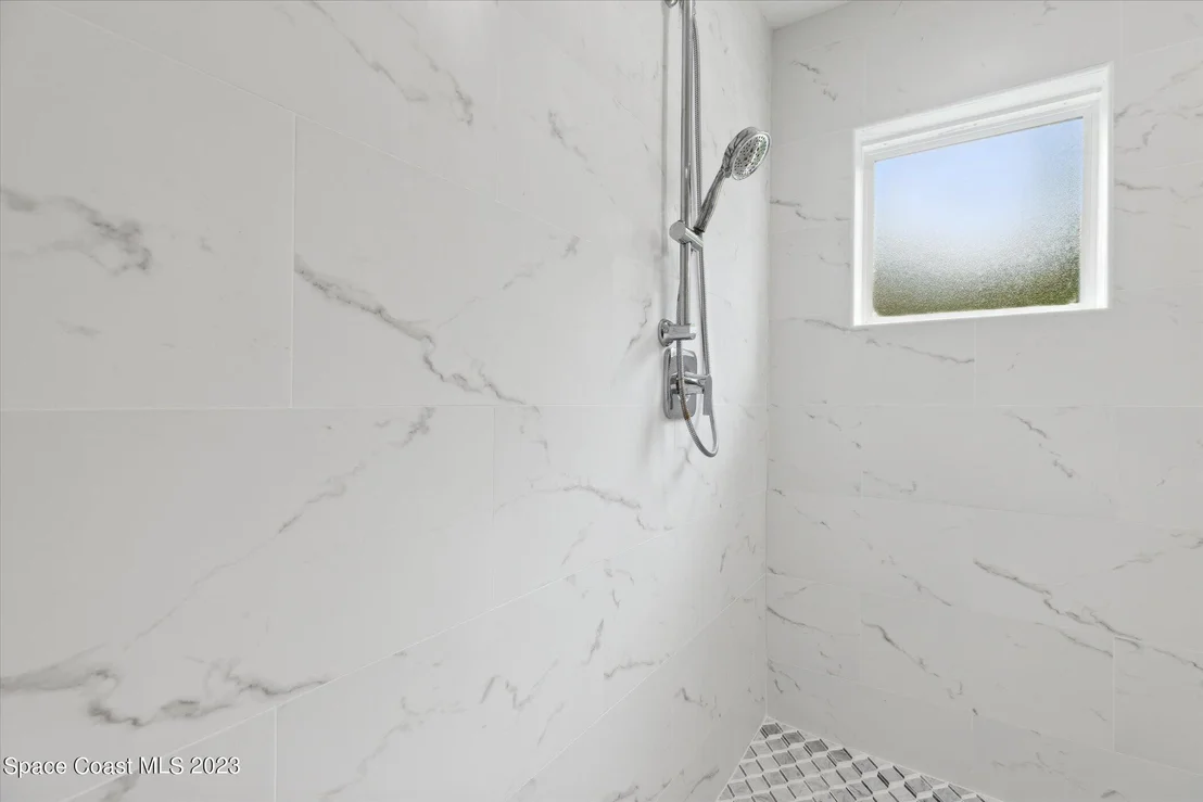 Photo of 1908 Warton Avenue SE