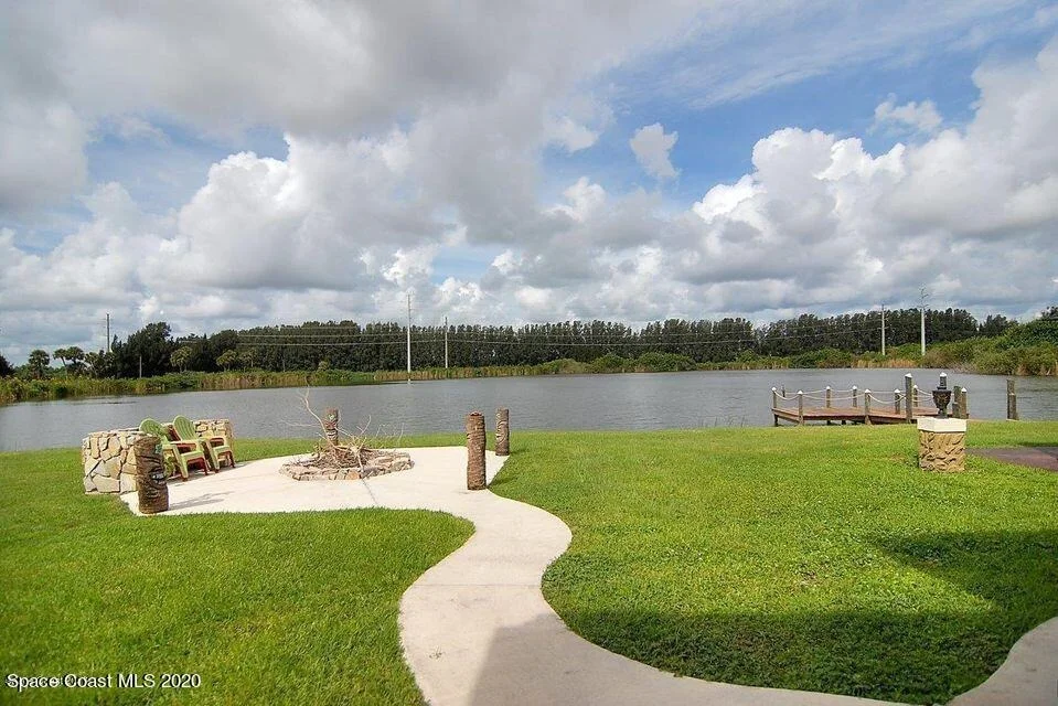Photo of 1445 Martin Road
