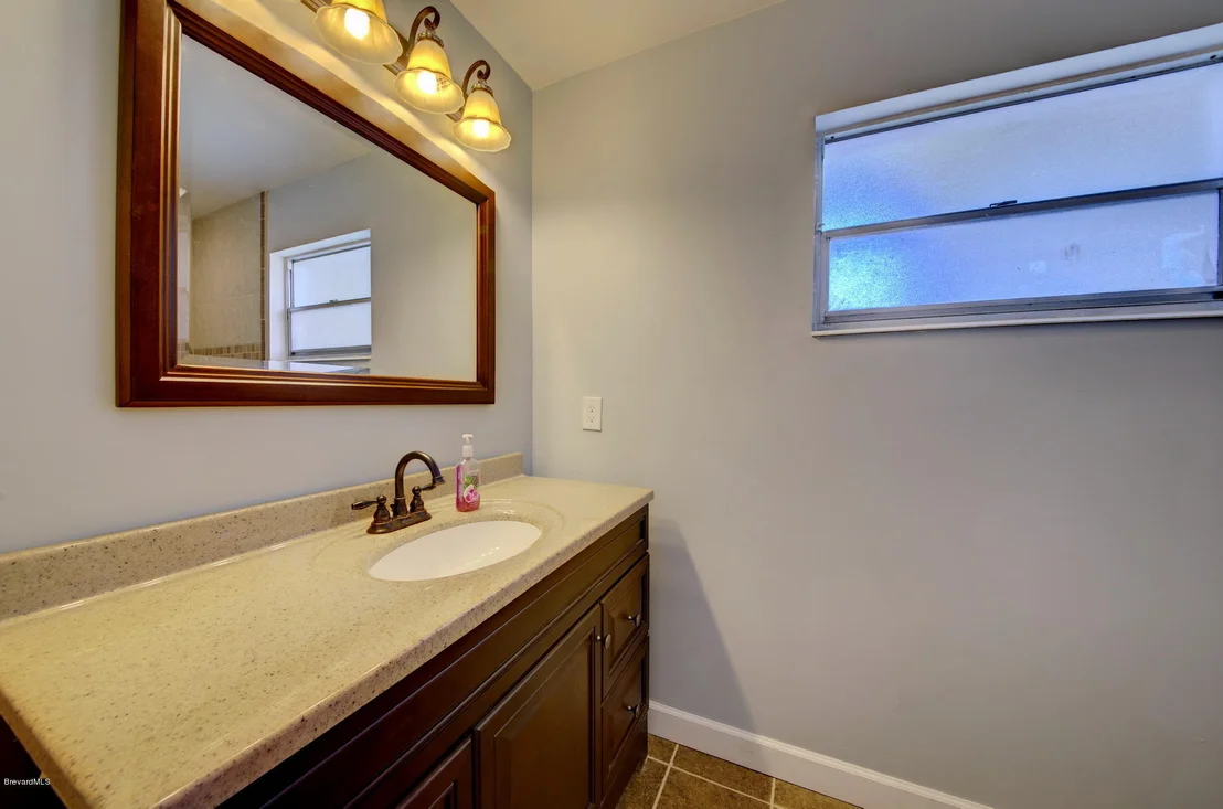 Photo of 1284 Troon Way