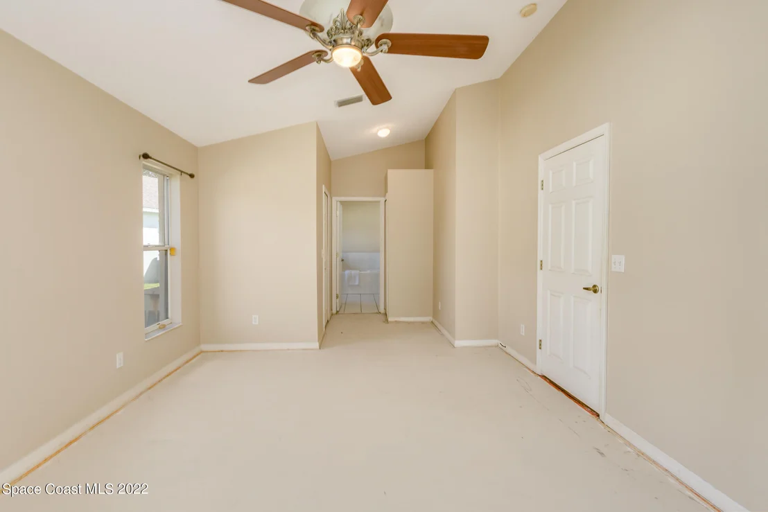 Photo of 1076 Pine Creek Circle NE