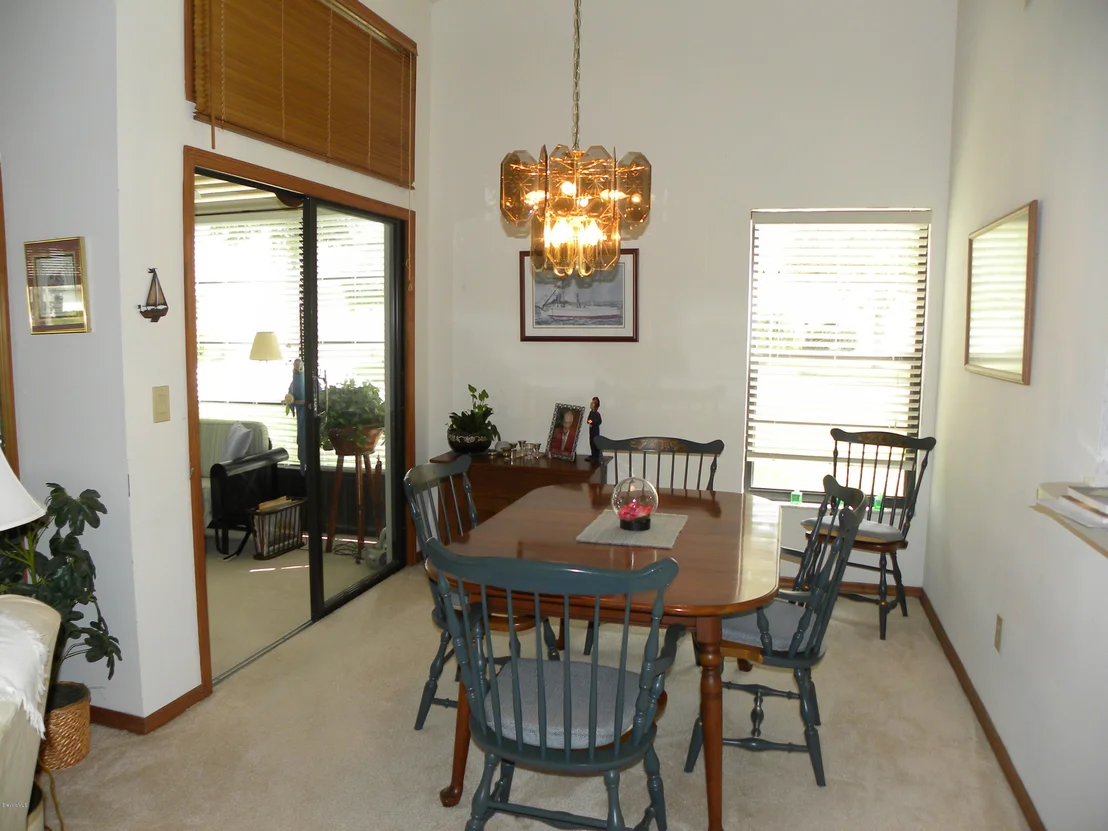Photo of 855 Ridge Lake Drive