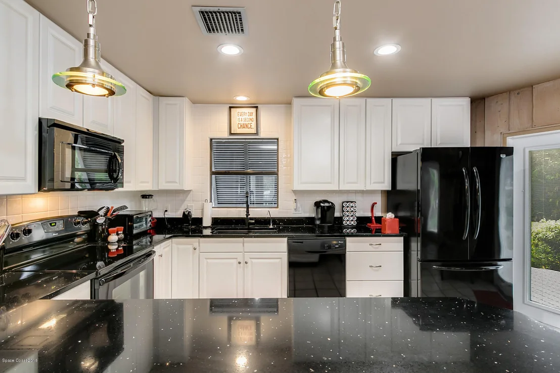 Photo of 345 Pelican Drive