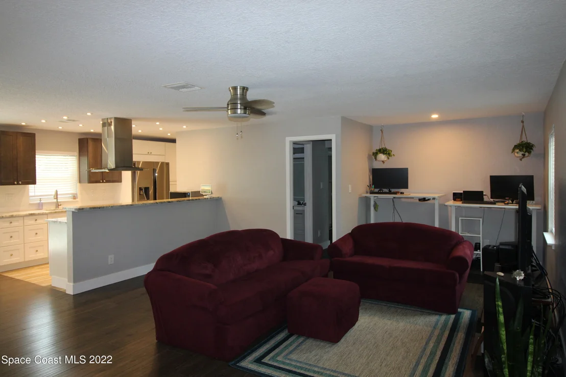 Photo of 2441 Dianne Drive