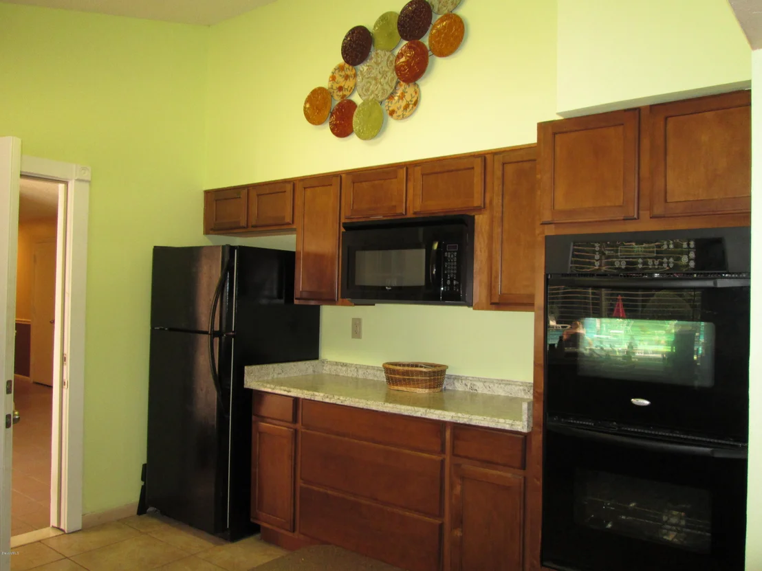 Photo of 940 Shaw Circle