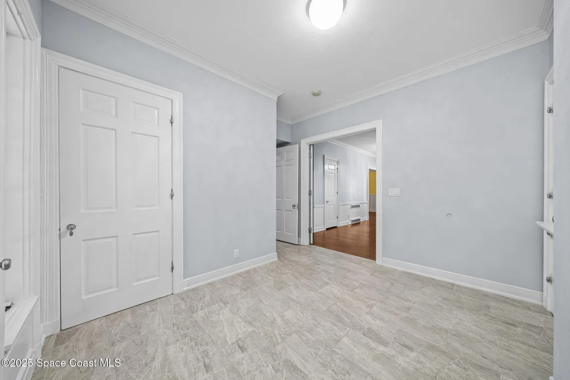 Photo of 875 N Indian River Drive