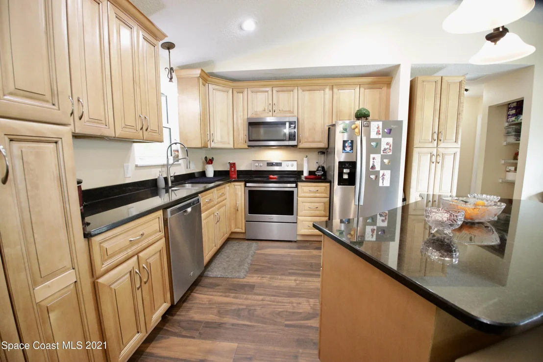 Photo of 9026 85th Place