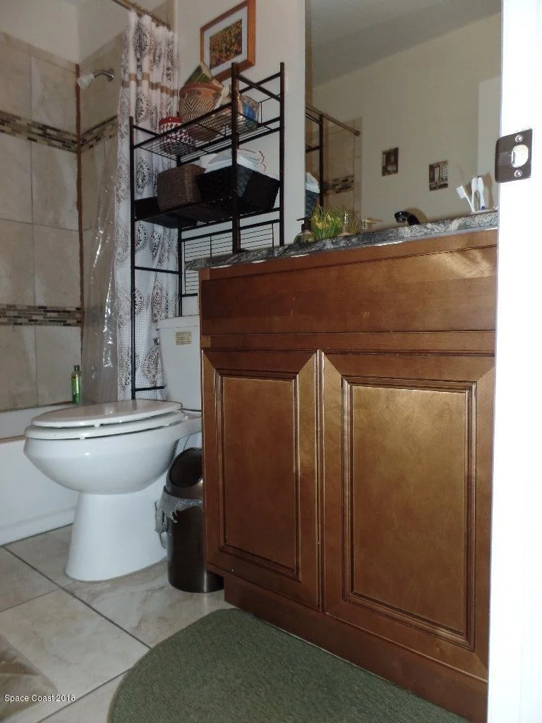 Photo of 1109 Goldenrod Circle NE