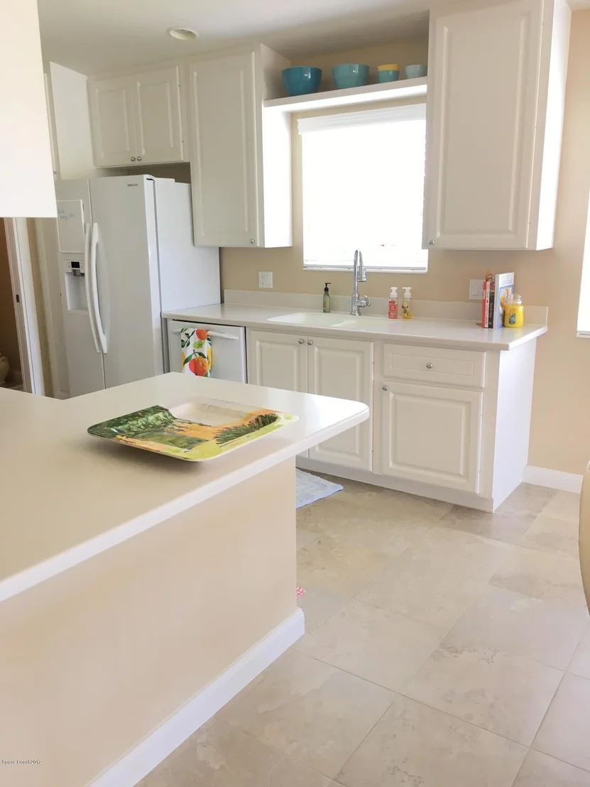 Photo of 3484 Hyperion Way SE