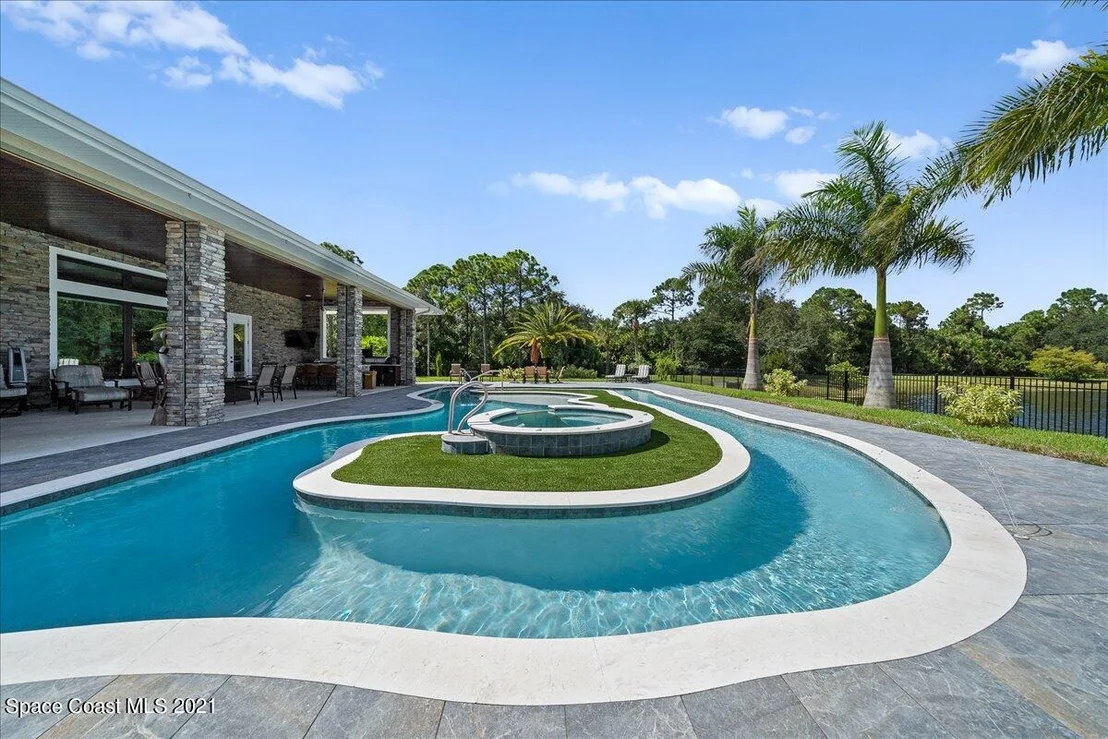 Photo of 2410 Pimlico Lane