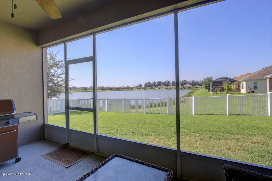 Photo of 1781 Bridgeport Circle