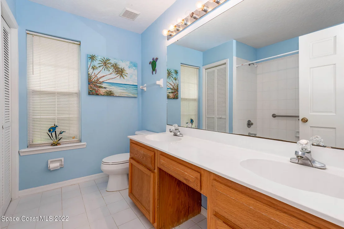 Photo of 3396 Lionel Road