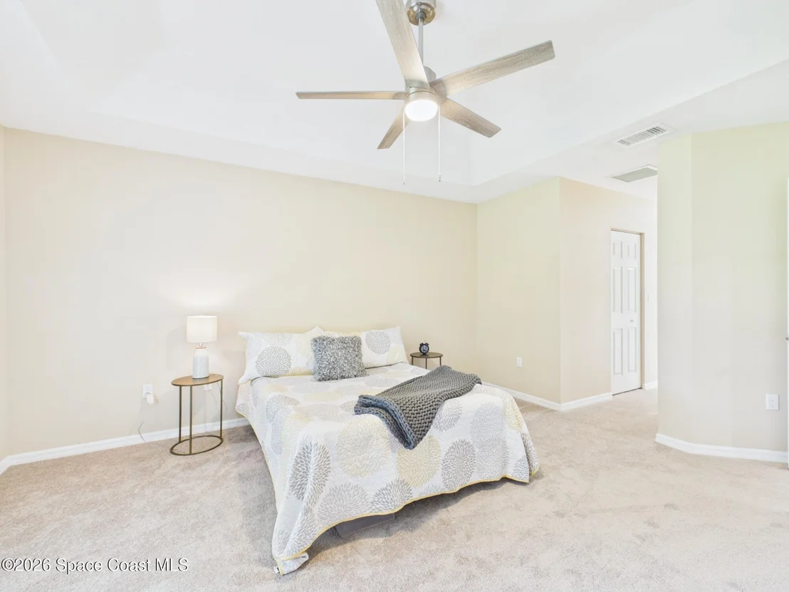 Photo of 732 Newhall Terrace