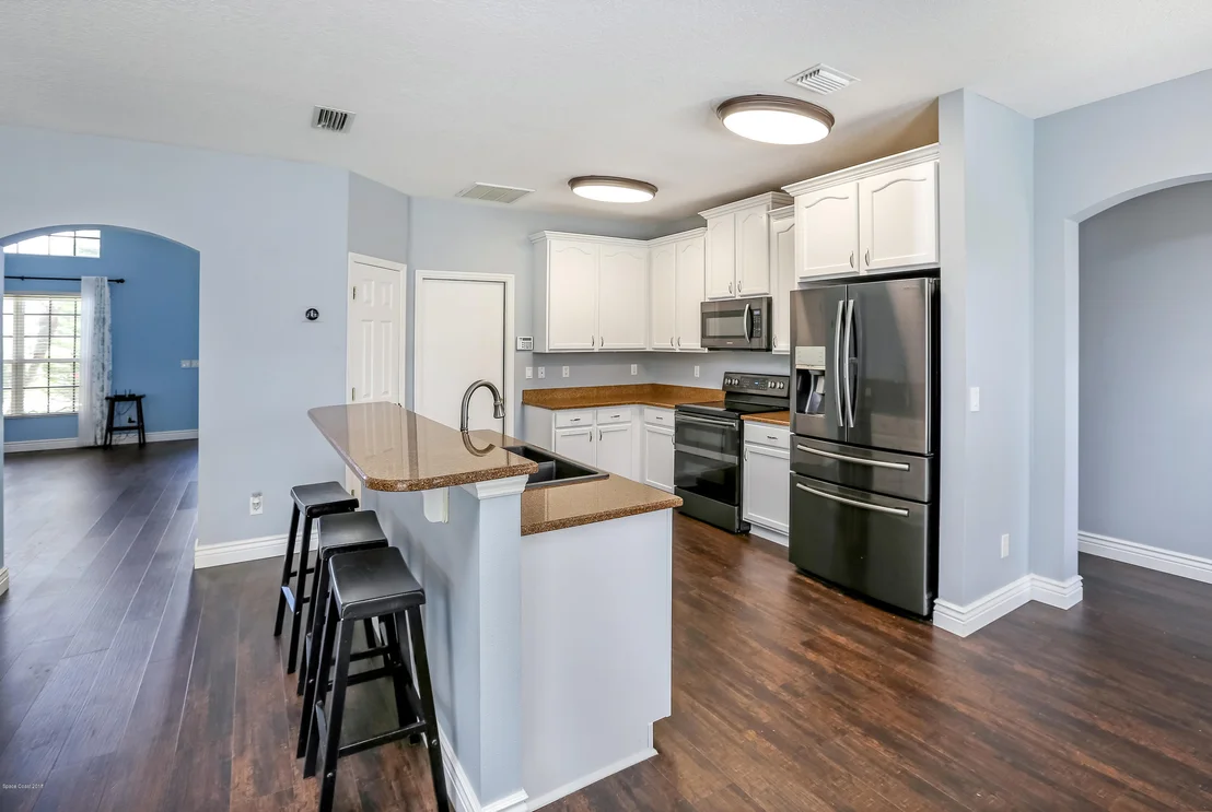Photo of 155 Sedgewood Circle