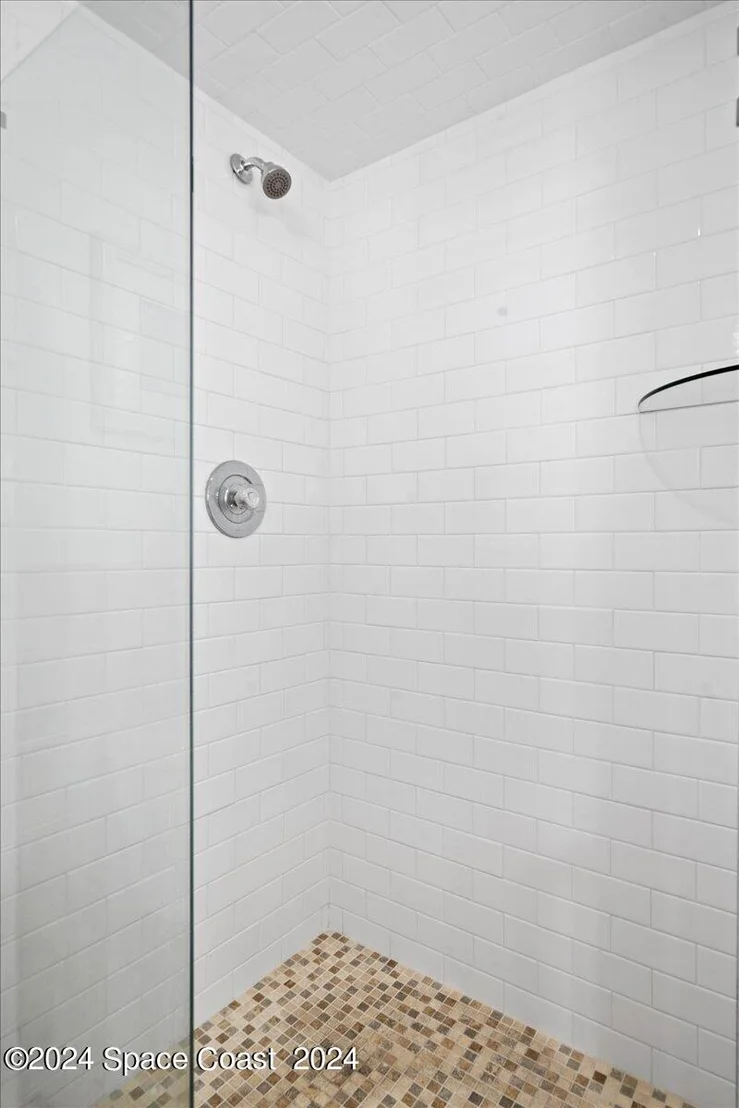 Photo of 206 Riverside Drive