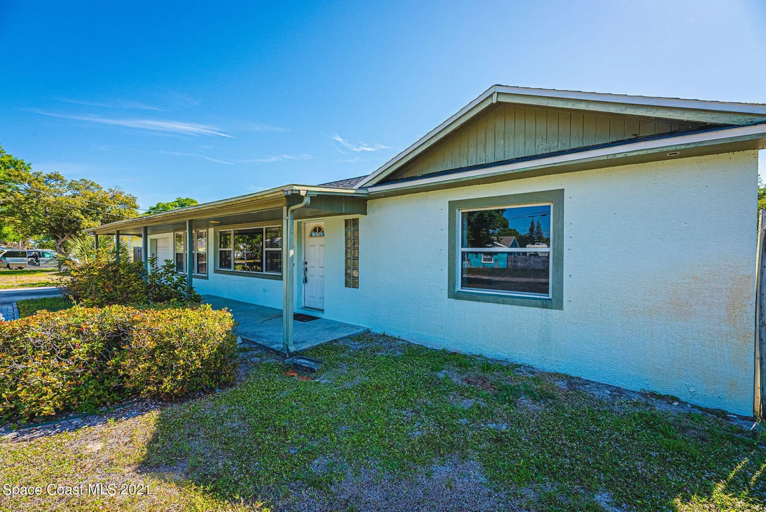 Photo of 753 Ballard Drive