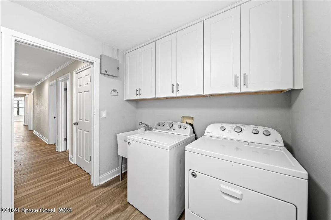 Photo of 206 Riverside Drive
