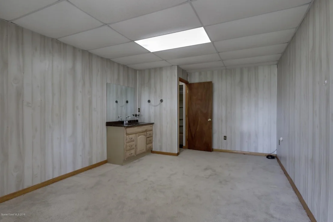 Photo of 1004 Woodsmere Circle